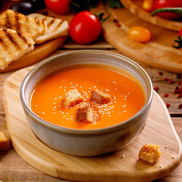 Supă Cremă de Linte cu Pesmeți